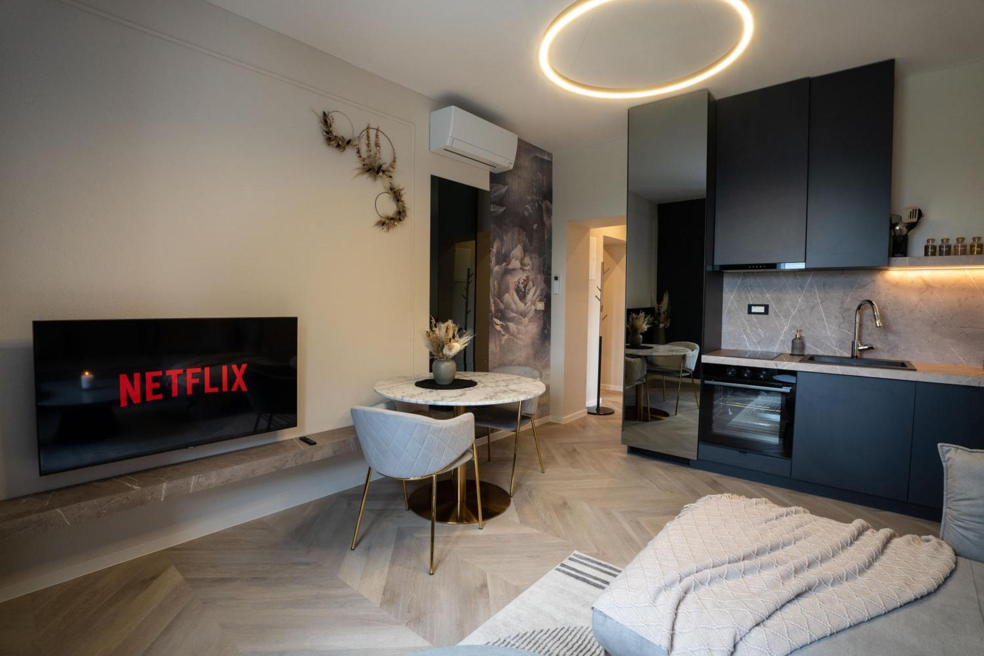 Kalan Boutique Stay Zirovnica Phòng bức ảnh