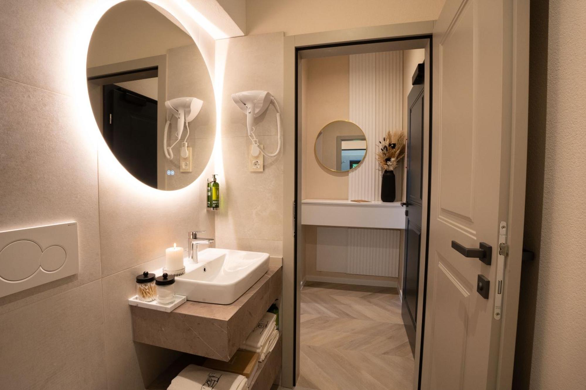 Kalan Boutique Stay Zirovnica Phòng bức ảnh
